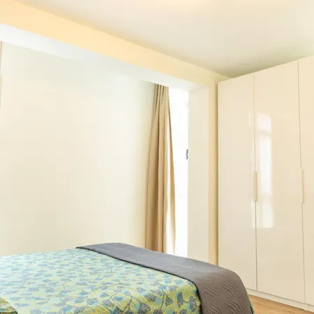 Apartment Preciosa Reina - Luminoso Con Terraza, 2 Hab, A 2 Minutos De La Playa De Canteras Las Palmas de Gran Canaria