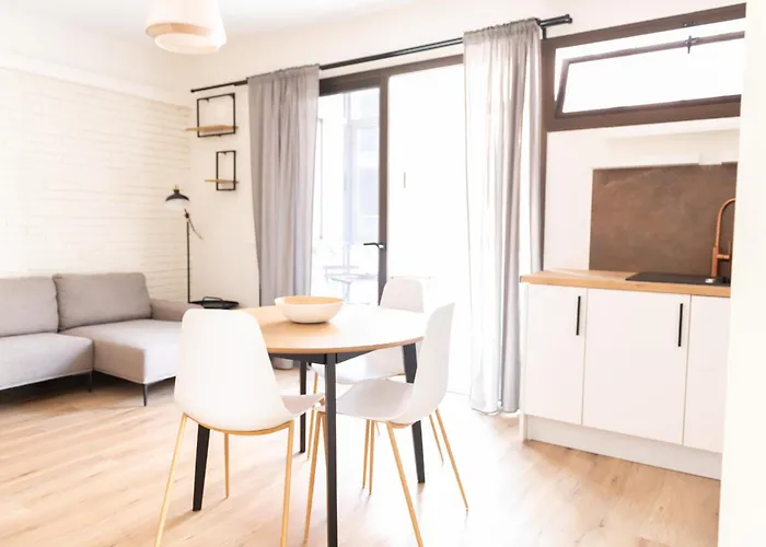 Preciosa Reina Las Palmas